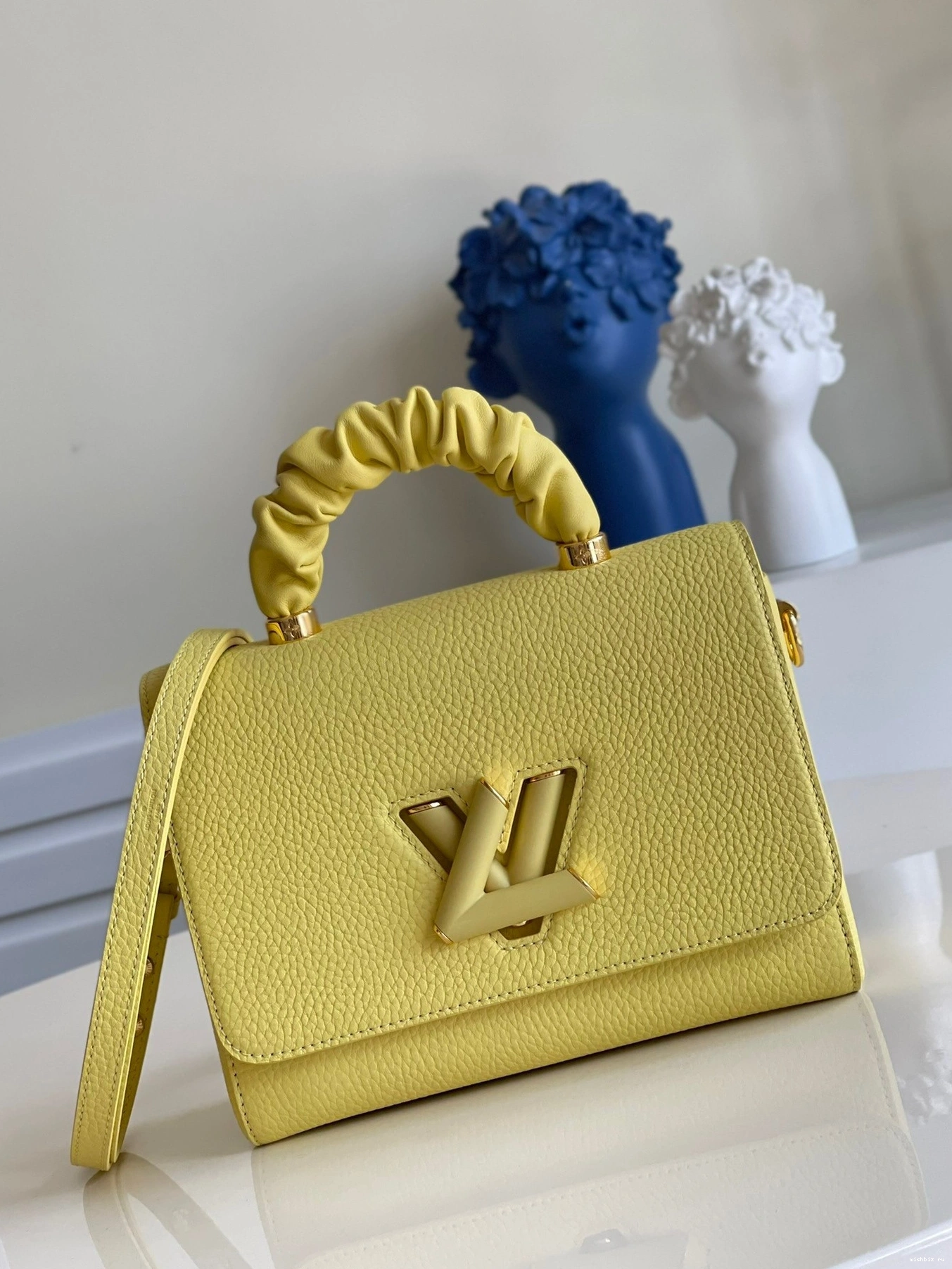 WIS MM TWIST VUITTON LOUIS 0713